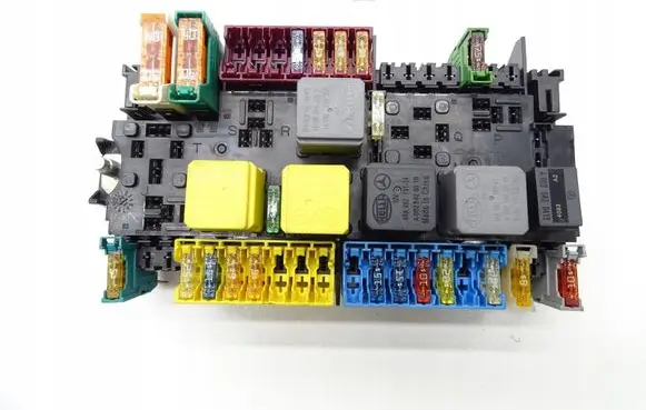 Mercedes-Benz A W176 Comfort/convenience module A2469067100