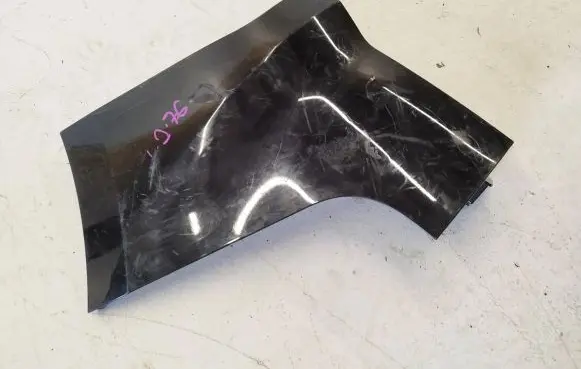 Rear bumper corner part panel trim