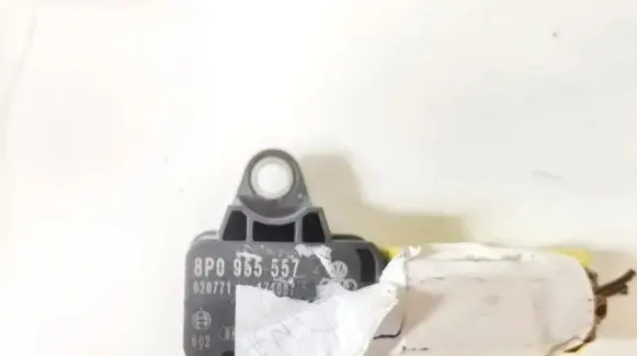 Audi TT TTS Mk2 Airbag deployment crash/impact sensor 8P0955557