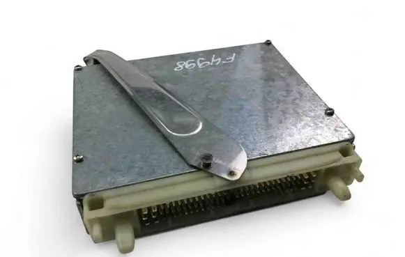 Volvo S70 V70 V70 XC Engine control unit/module P9432617