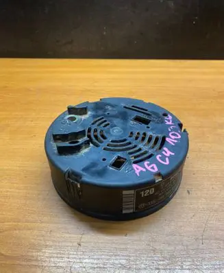 Audi A6 S6 C4 4A Generator/alternator part 1125500527