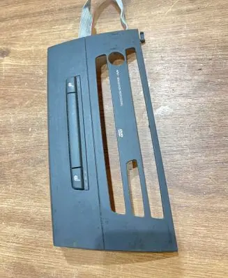 BMW 3 E90 E91 Radio/GPS head unit trim 6958409