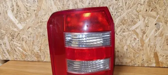 Audi A2 Rear/tail lights 8z0945095b