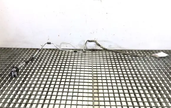 Air conditioning (A/C) pipe/hose