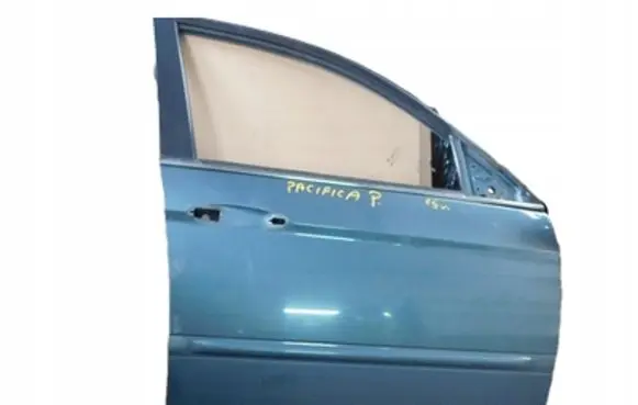Chrysler Pacifica Front door