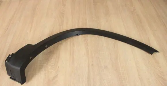 KIA Sorento Front arch trim 