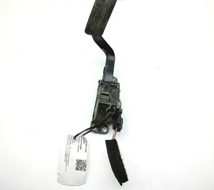 Opel Movano B Accelerator throttle pedal 8200672372 6PV009085