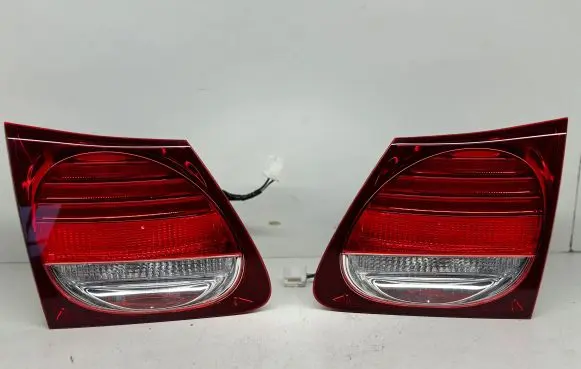 Lexus GS 300 350 430 450H Tailgate rear/tail lights 30-327R 30-327L