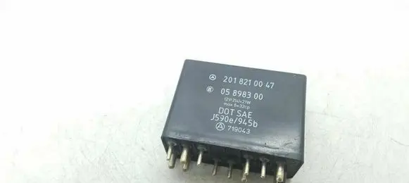 Mercedes-Benz C W202 Other relay A2018210047,