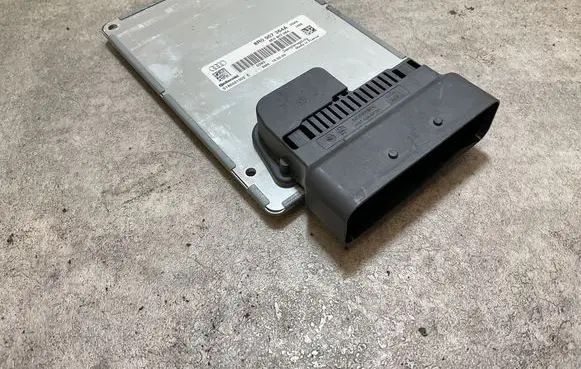 Audi Q5 SQ5 Suspension control unit/module 8R0907364A 8K0907364 S180031002E