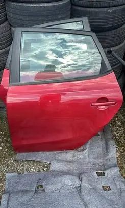 Hyundai i30 Rear door 