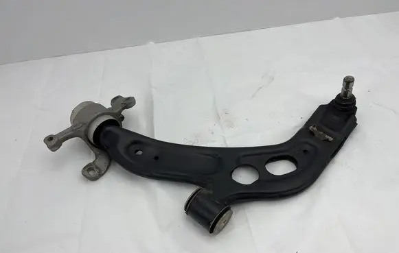 BMW 1 F40 Front lower control arm/wishbone 9530L 070723N 9580L