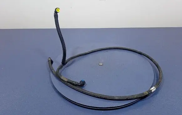 Skoda Yeti (5L) Windshield washer spray nozzle 5L0955970B