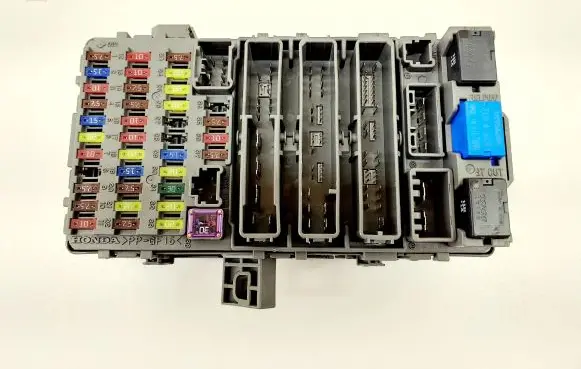 Honda Civic Fuse module 34191LE