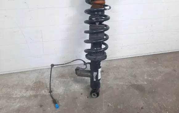 BMW X4 F26 Rear shock absorber/damper 6872327