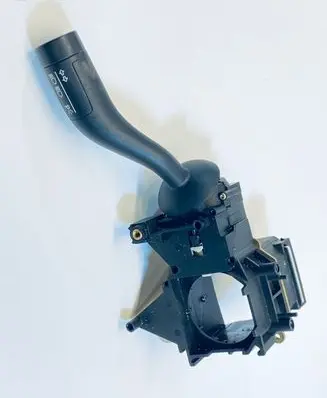 Volkswagen Touareg I Indicator stalk 3D0953513