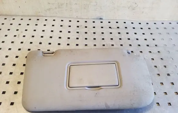 Sun visor