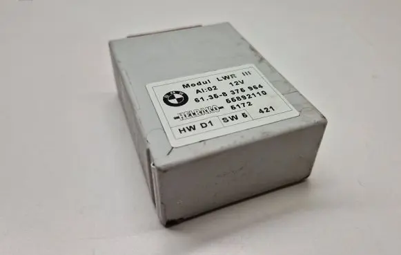 BMW 5 E39 Light module LCM 8375964