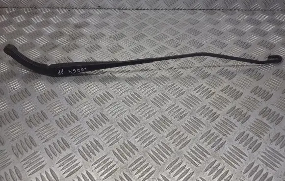 Dacia Sandero II Front wiper blade arm 288869061R