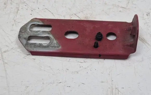 Land Rover Freelander 2 - LR2 Fender mounting bracket 6H5216C174A