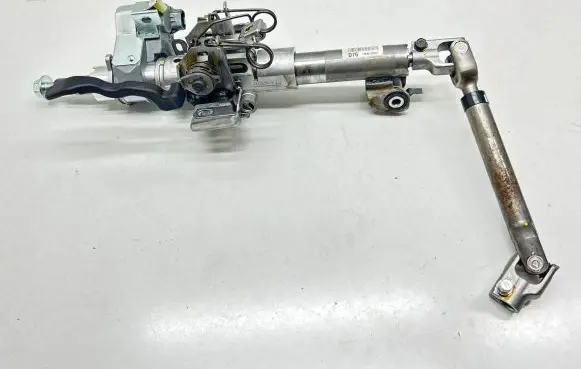Hyundai Tucson TL Steering wheel axle 81900C5700 MD00592 H10S10U06