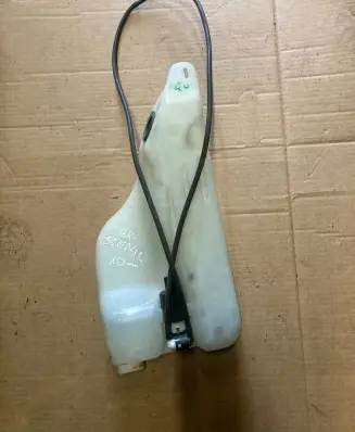 Renault Scenic III - Grand scenic III Windshield washer fluid reservoir/tank 289100014R 289100033R