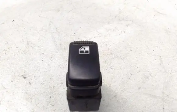 KIA Carens I Electric window control switch
