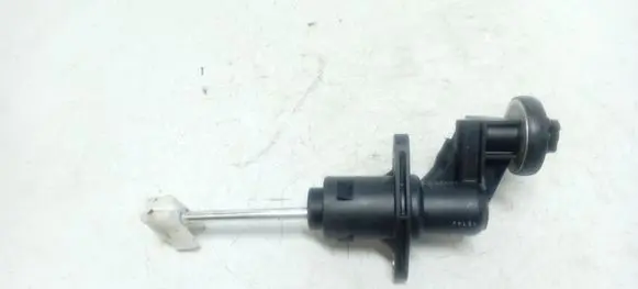 Audi A4 S4 B7 8E 8H Clutch master cylinder 8E2721401AC