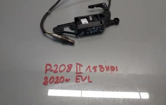 Peugeot 208 Lambda probe sensor 9830817880, 0281007702