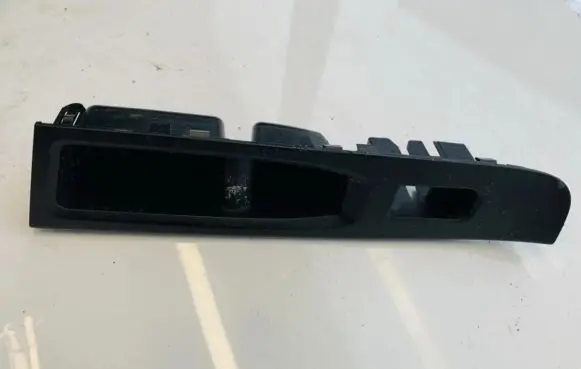 Toyota Yaris Front door window switch trim 742320d700 74232-0d700