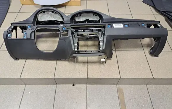 BMW 3 E90 E91 Dashboard 51457077817 7077817 72758412