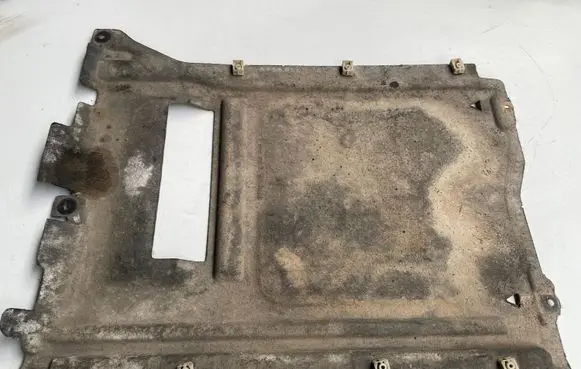BMW 7 F01 F02 F03 F04 Engine splash shield/under tray 7308664