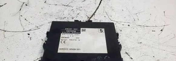 Toyota Yaris Door central lock control unit/module 899900D050 MB2325006582