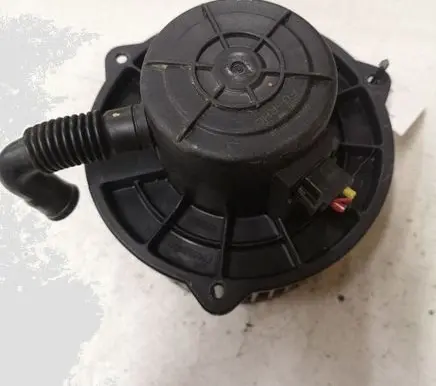 Hyundai Santa Fe Heater fan/blower 972303A110