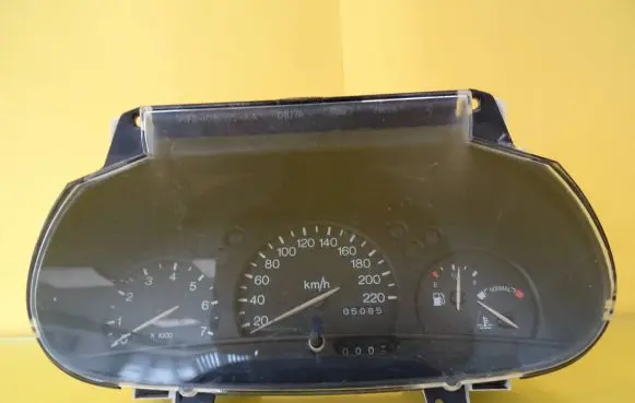 Ford Escort Speedometer (instrument cluster) 96FB10849CA 96FB10B885AA