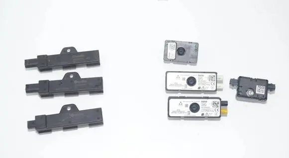 BMW 2 G42 Aerial antenna amplifier 5A319C6 5A319D0 9856130