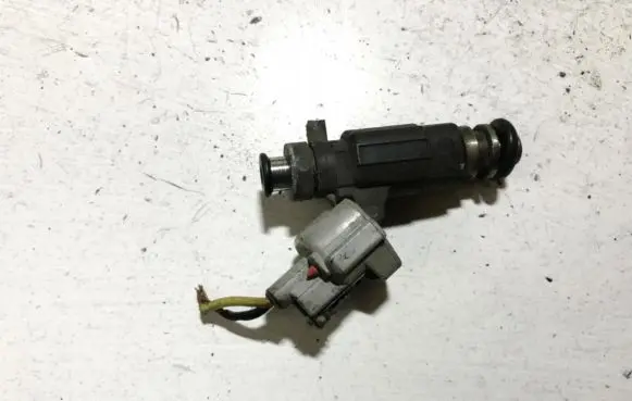 Subaru Legacy Fuel injector fbjc100 0009910