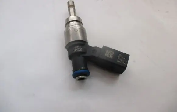 Fuel injector