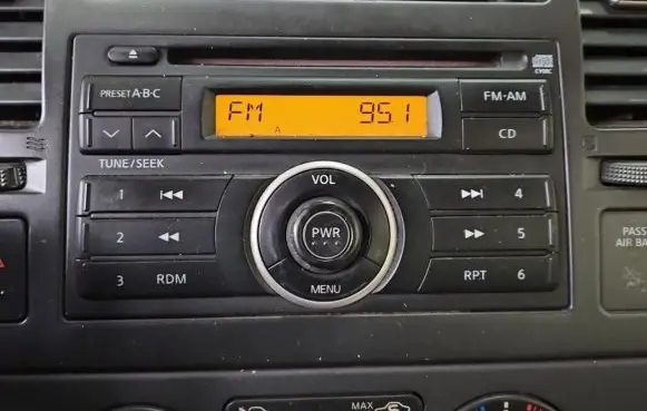 Nissan Tiida C11 Radio/CD/DVD/GPS head unit PN-2812L IMPRK1382492