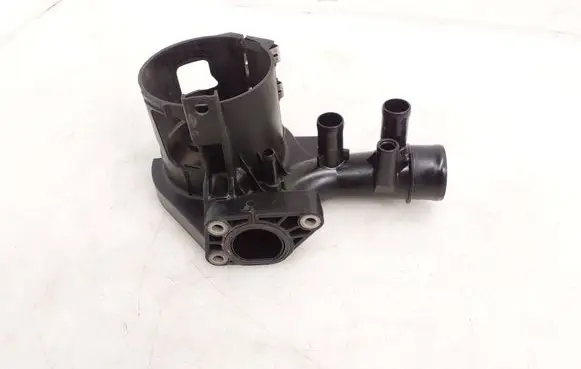 Mercedes-Benz C W205 Fuel filter bracket/mount holder A6512001556