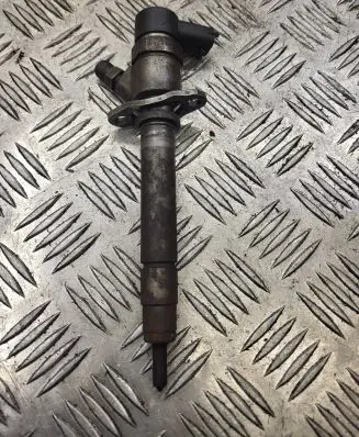 Volvo S60 Fuel injector 0445110078