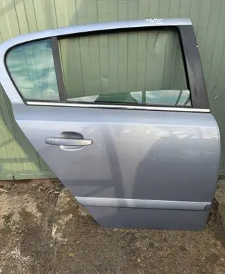 Opel Astra H Rear door 