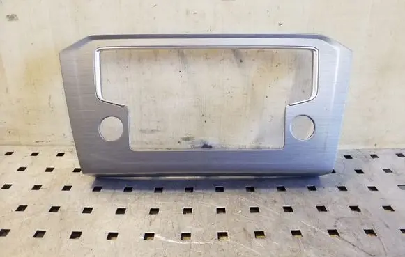 Volkswagen PASSAT B8 Radio/GPS head unit trim 3G0819475A