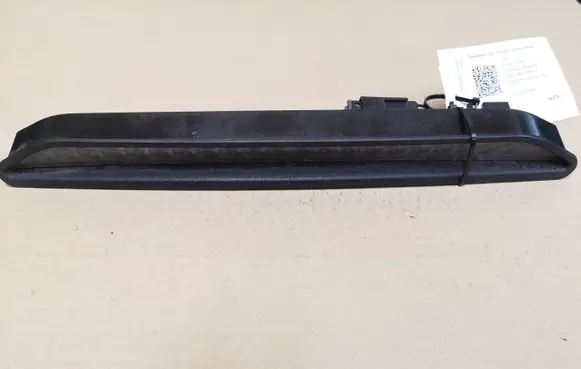Opel Zafira A Third/center stoplight 009133882