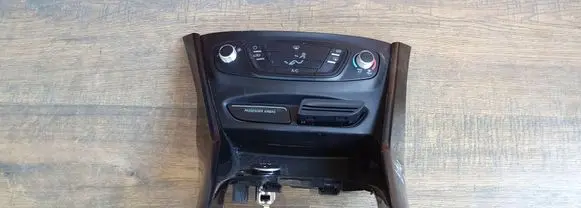 Ford B-MAX Climate control/heater control trim AV1T19980BF AV11R045H20BD3BL8