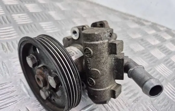 BMW X1 E84 Air conditioning (A/C) compressor (pump) 679886501 26K11 5002599