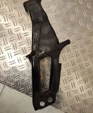 Radiator support slam panel bracket