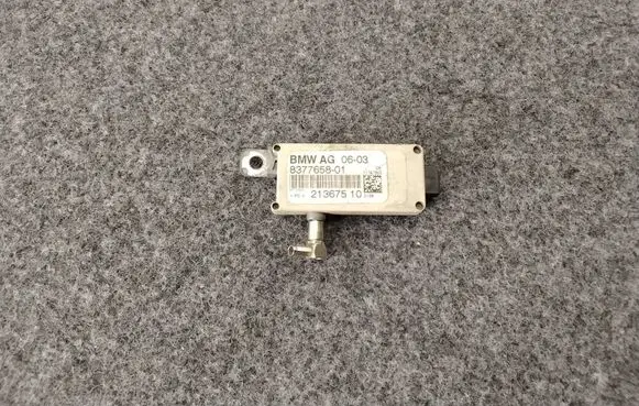BMW X5 E53 Aerial antenna amplifier 837765801 21367510