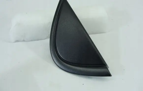 Toyota Yaris XP210 Other rear door trim element 757070D010