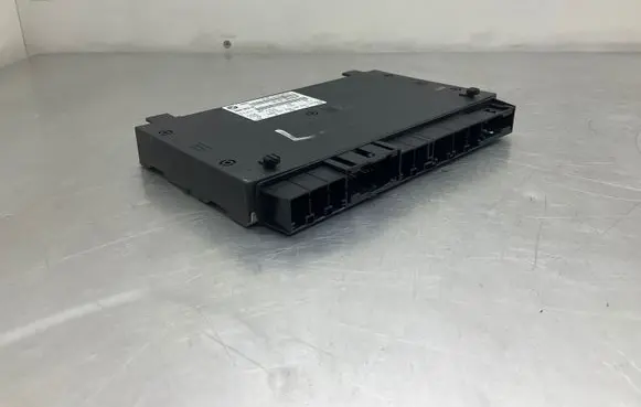 BMW 5 E60 E61 Seat control module 9134647